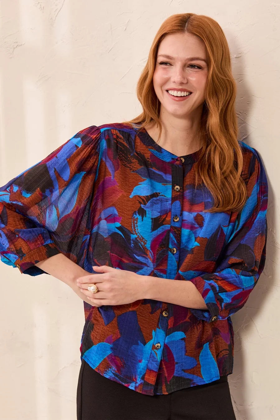 FLOWY DOLMAN SLEEVE BLOUSE WITH SELF-COVERING BUTTONS "SHARPBLUE"