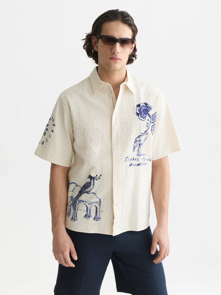 SCOTCH &amp; SODA X ROYAL DELFT RELAXED SHORT-SLEEVE SHIRT "EGGNOG"