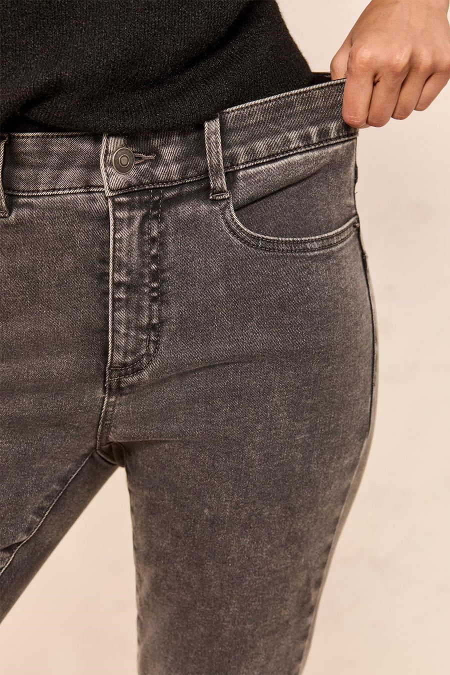 SOPHIA CURVY BOUNDLESS STRETCH DENIM SLIM JEANS "STORMGREY"