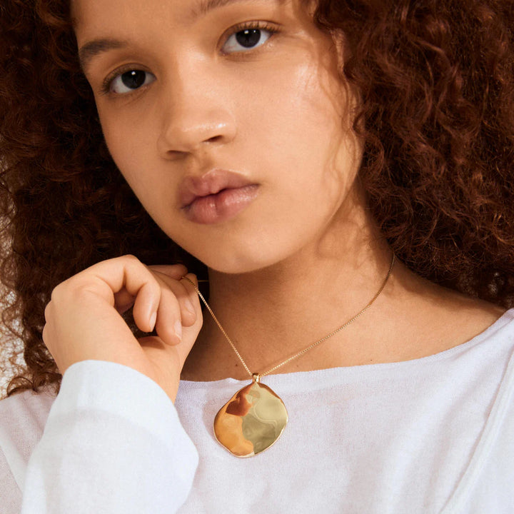 SPARKLE RECYCLED WAVY PENDANT NECKLACE "GOLD-PLATED"