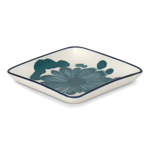 GREEN PETAL SQUARE PLATE 12CM