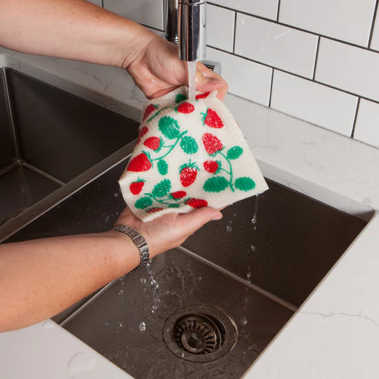 STRAWBERRIES SWEDISH DISH CLOTH