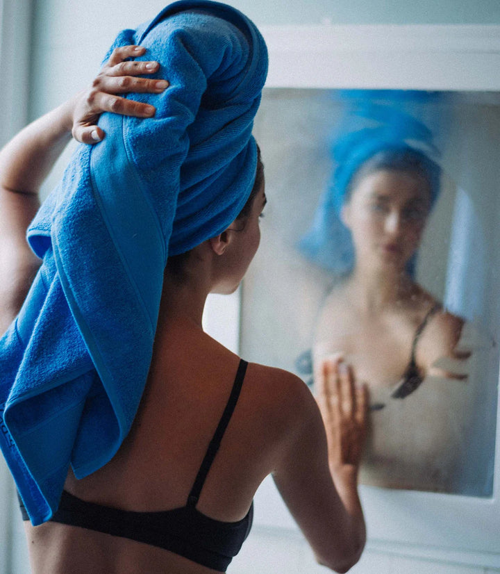 CLASSIC STRETCH TOWEL - SUNDAY BLUE