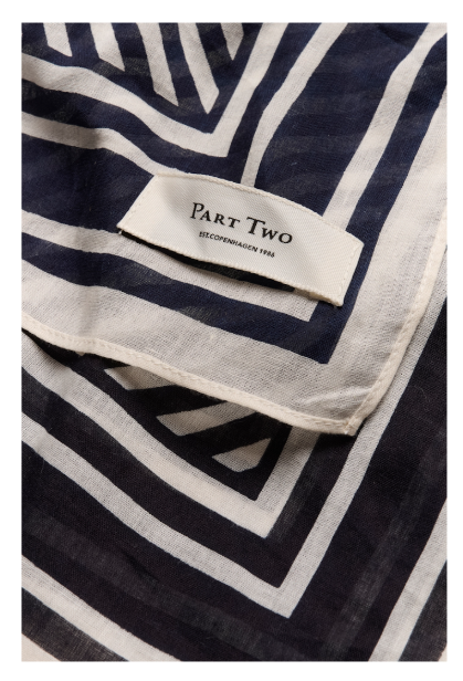 PHIPW SCARF "DARK NAVY STRIPE"