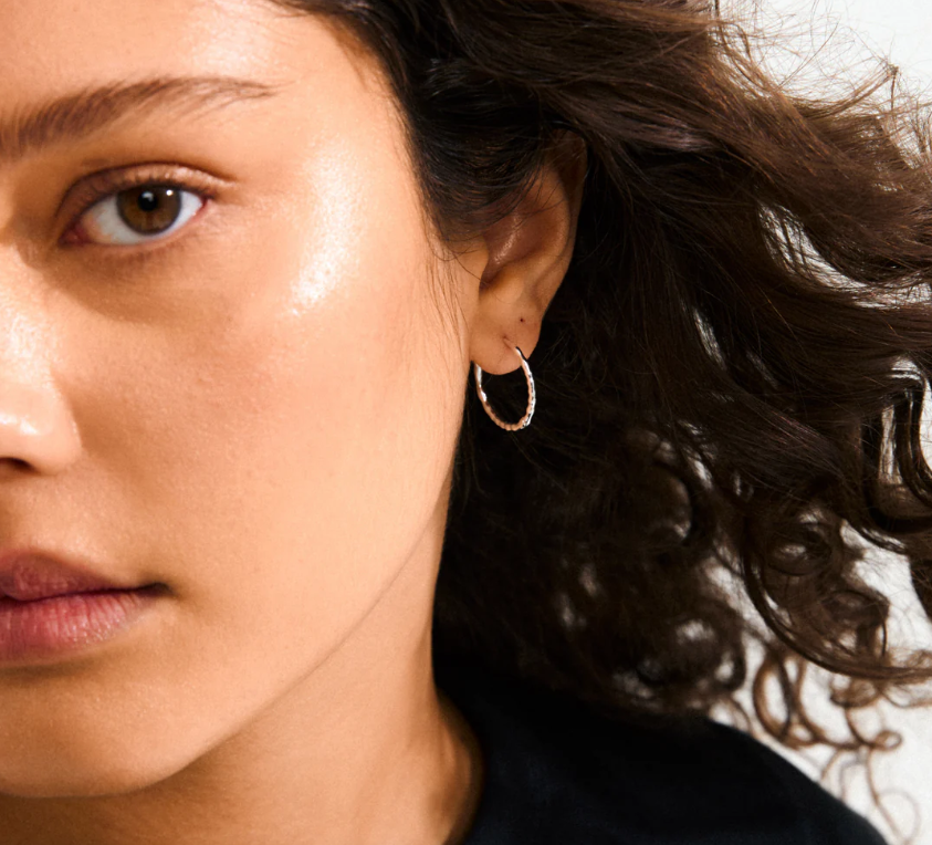 BETWEEN HOOPS "SILVER PLATED"