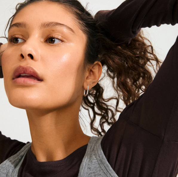 PHASE OVAL HOOP EARRINGS "SILVER PLATED"