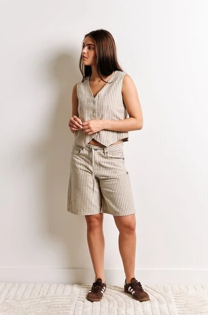 HERRINGBONE BELTED SHORTS