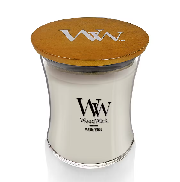 WARM WOOL MEDIUM CANDLE