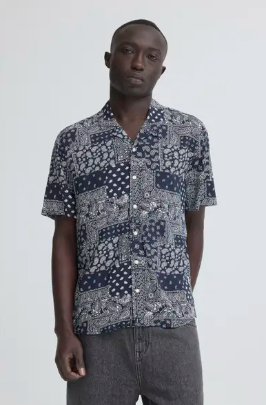 BHASLAK SHIRT "SALUTE"