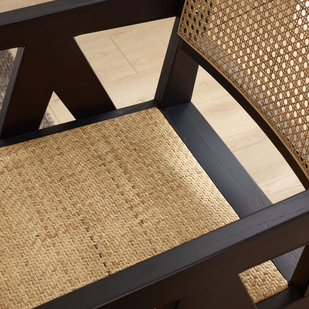 TAKASHI CHAIR "BLACK"