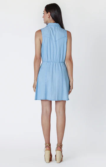 SLEEVELESS TENCEL UTILITY DRESS "LIGHT BLUE WASH"