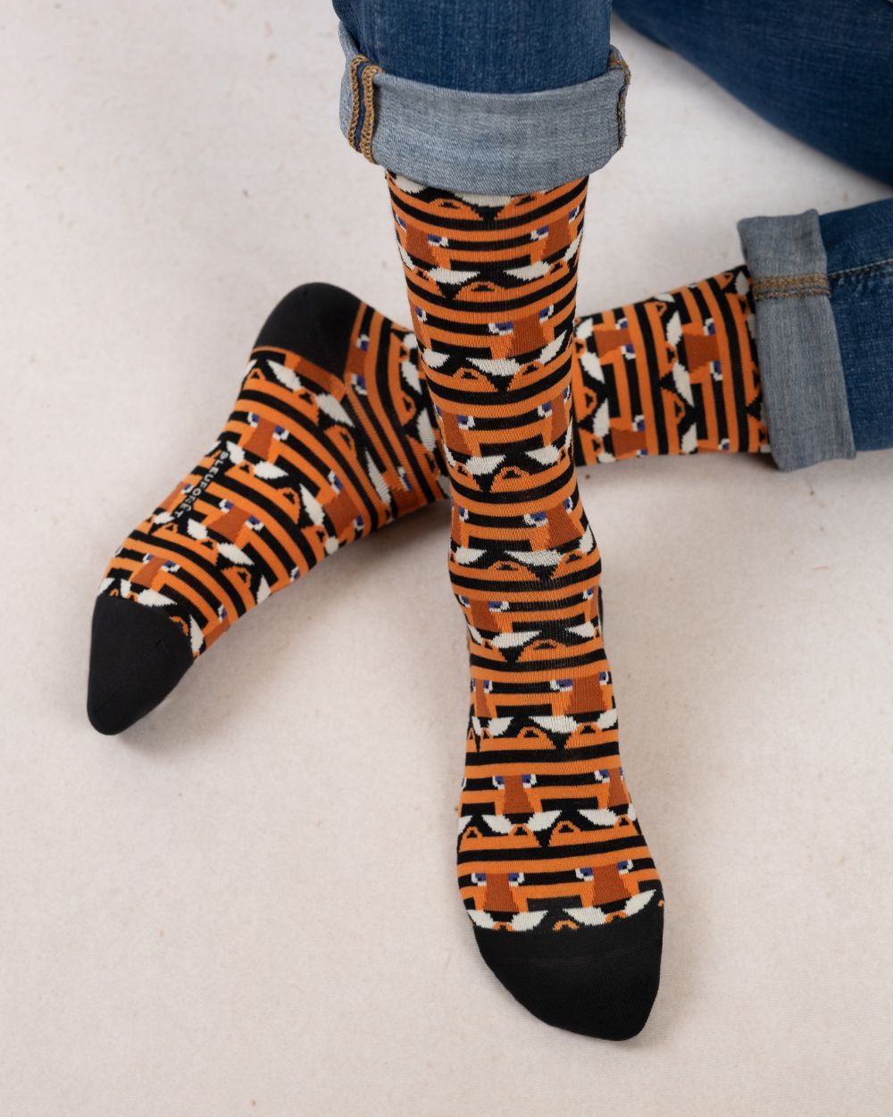 TIGER SOCKS "BLACK"