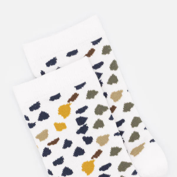 WHITE SOCKS WITH MULTICOLORED TERRAZZO PATTERN