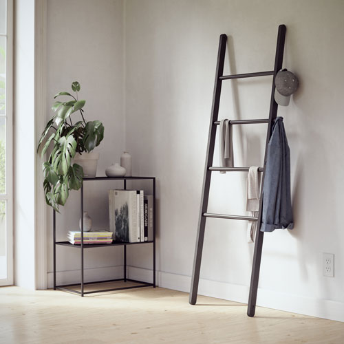 UMBRA LEANA LADDER TOWEL RACK - BLACK 60 inches tall