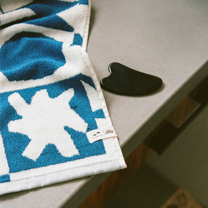 UPTON HAND TOWEL - NAVY