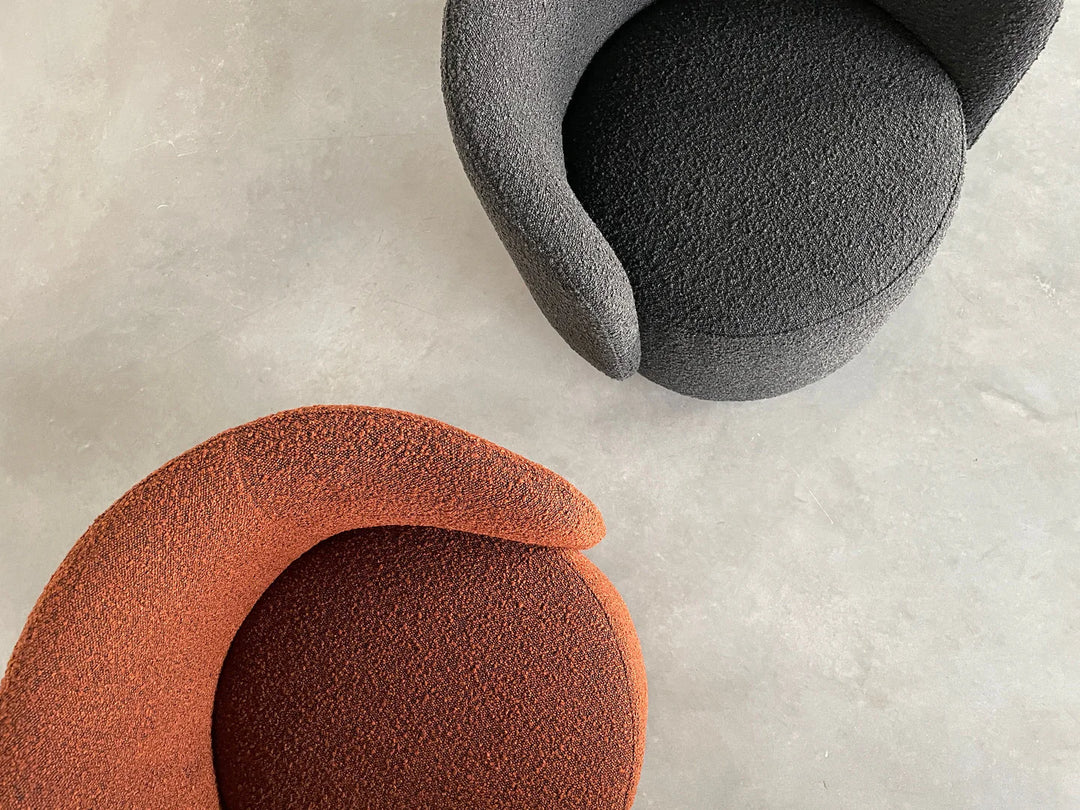 BIARRITZ SWIVEL LOUNGE CHAIR "LICORICE"