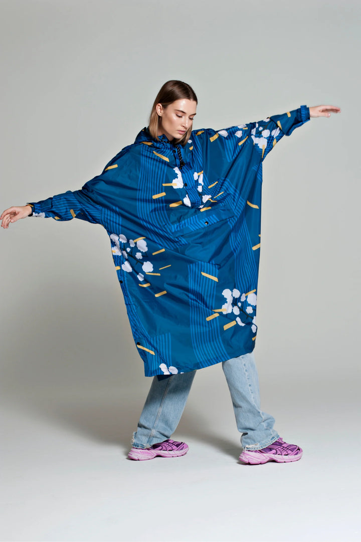 JAPANESE BLOSSOM PONCHO