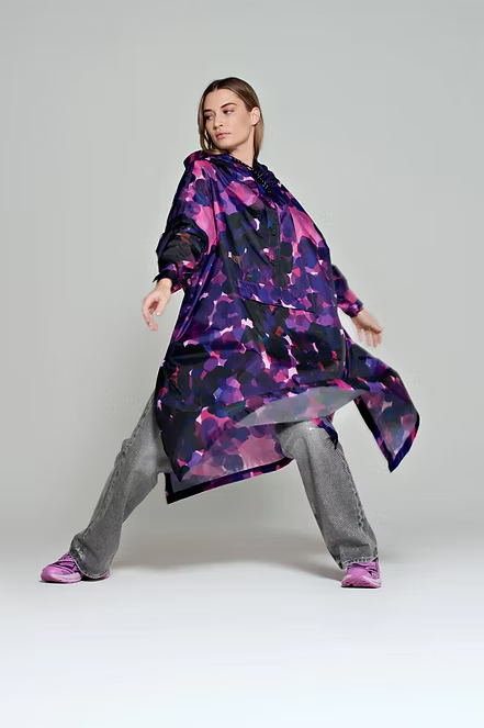 CITY LIGHTS PONCHO