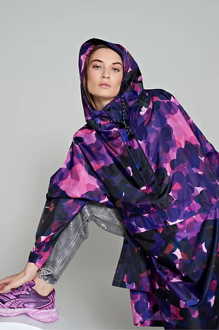 CITY LIGHTS PONCHO
