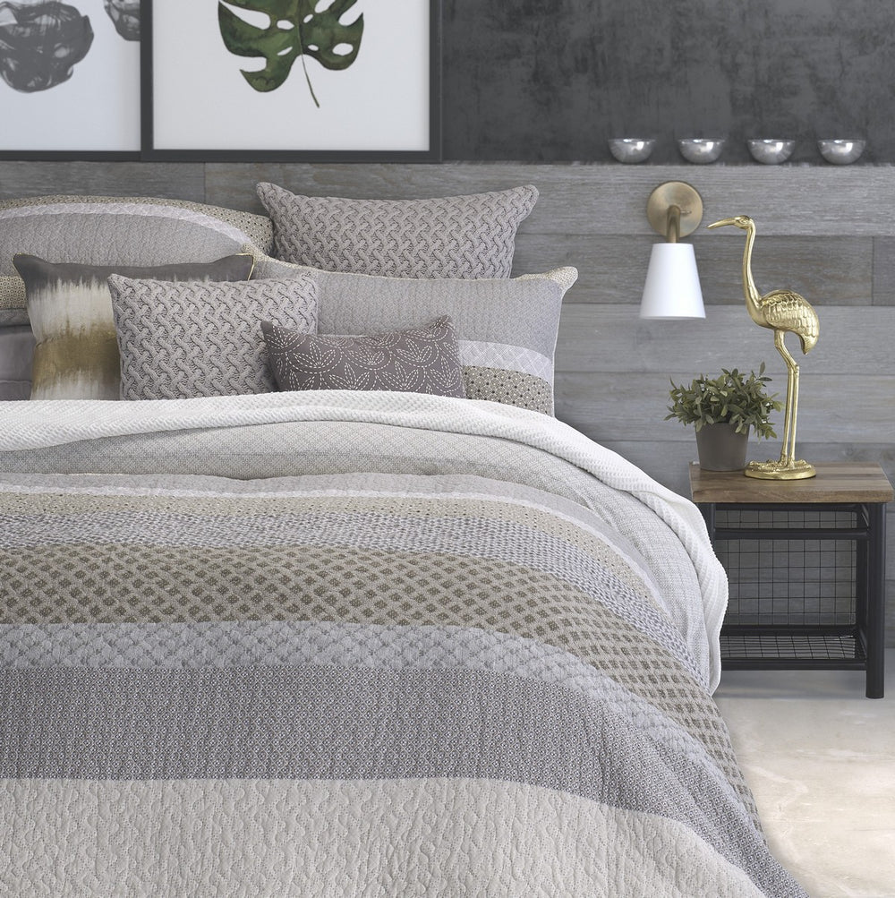 ETHAN MODERN LOOK GREY AND TAUPE QUILT - KING