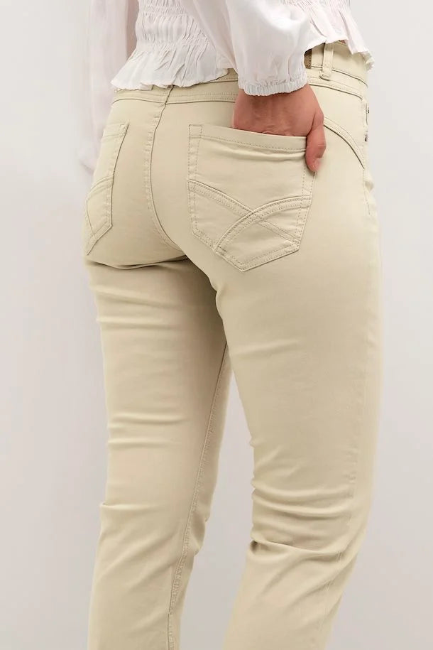 CRANN JEANS - FEATHER GREY, RUM RAISIN