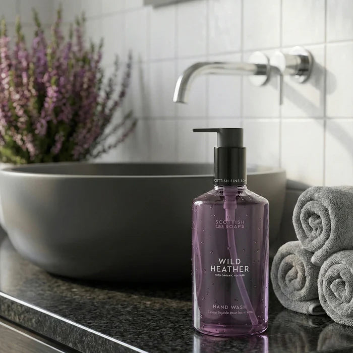WILD HEATHER HAND WASH 300ML PUMP BOTTLE