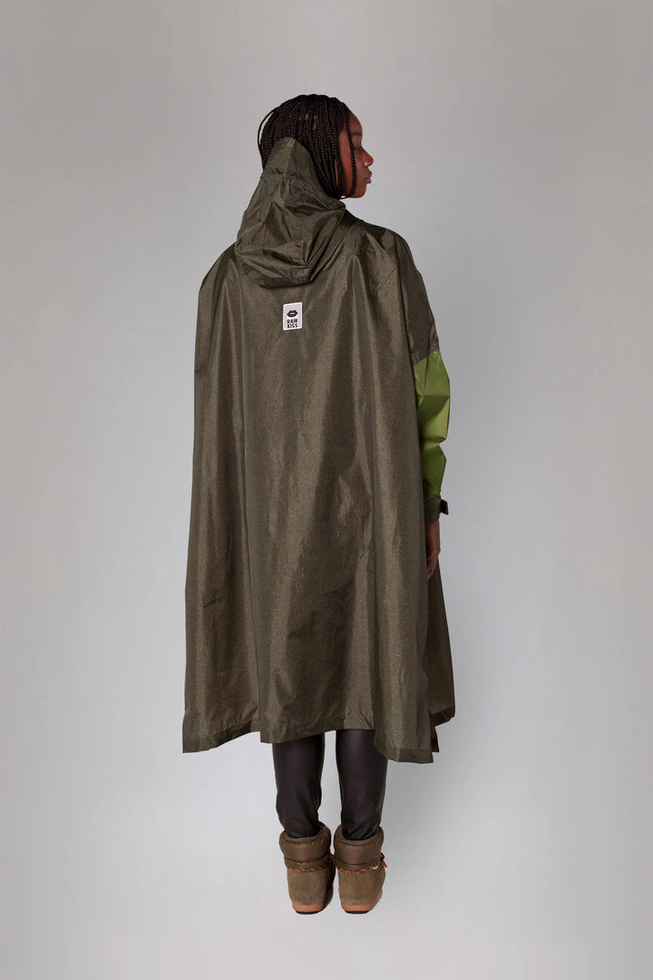 HERRINGBONE PONCHO