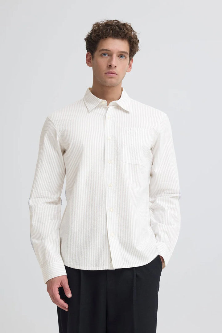 CFJAEVON LS SEERSUCKER SHIRT "CLOUD DANCER"