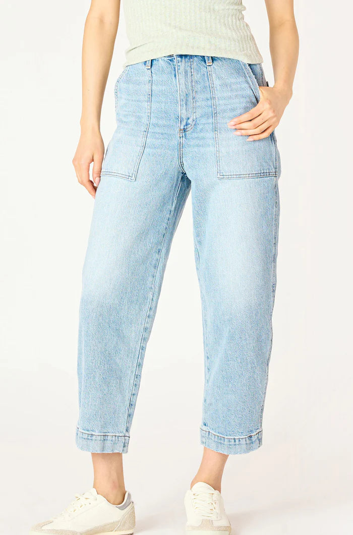 HIGH RISE STRAIGHT LEG ANKLE JEANS "MID BLUE WASH"