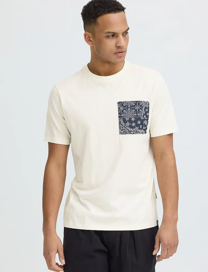 BHKALEB PRINTED POCKET S/S TEE "VANILLA ICE"