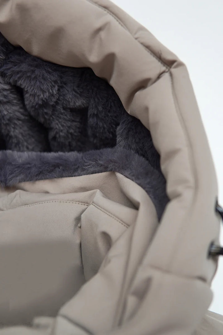 KIRKLAND - HOODED PUFF TECHNOLOGY PUFFER JACKET WITH HEAT-SEALED POCKETS "FOSSIL"