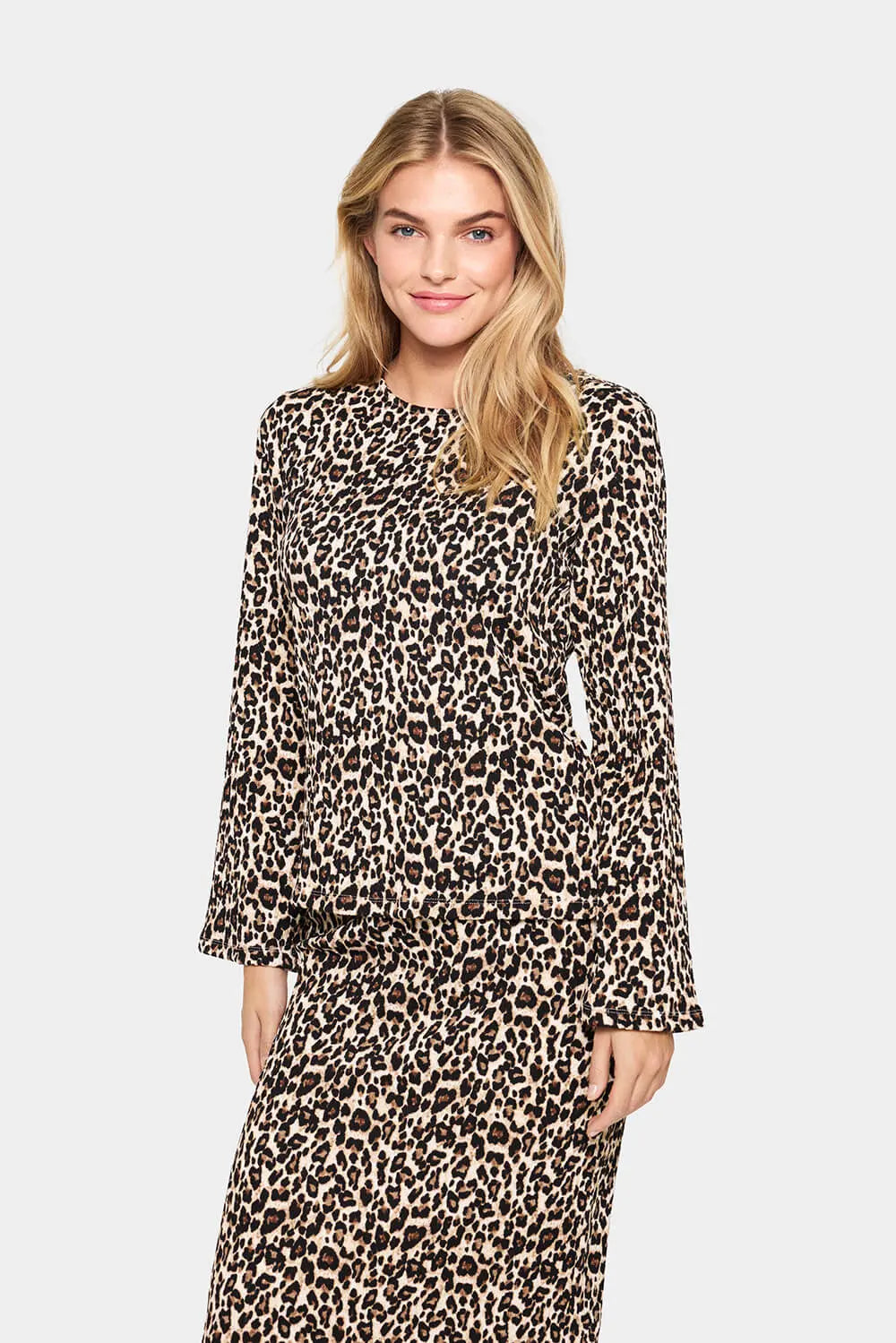 ILYSSASZ BLOUSE "BLACK REG LEO"