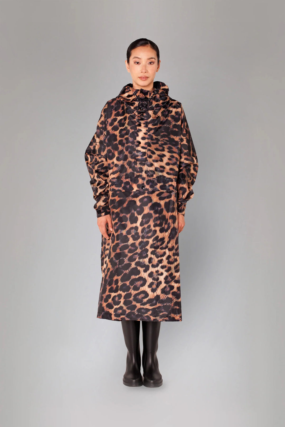 DARK LEOPARD PONCHO