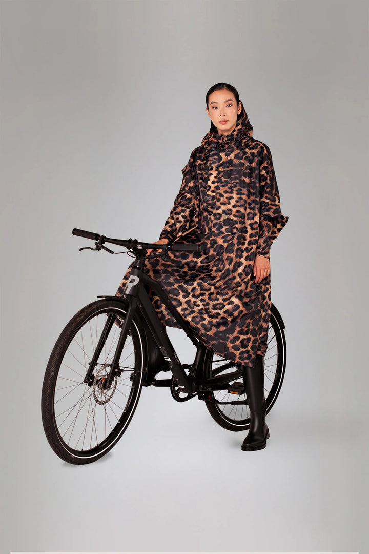 DARK LEOPARD PONCHO
