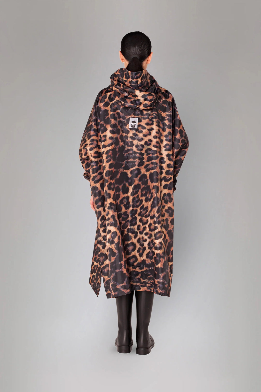 DARK LEOPARD PONCHO