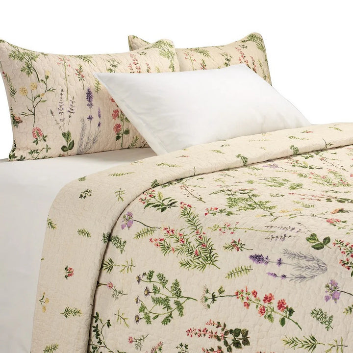 MEADOW CREAM CLASSIC COUNTRY QUILT - KING 3 PIECES