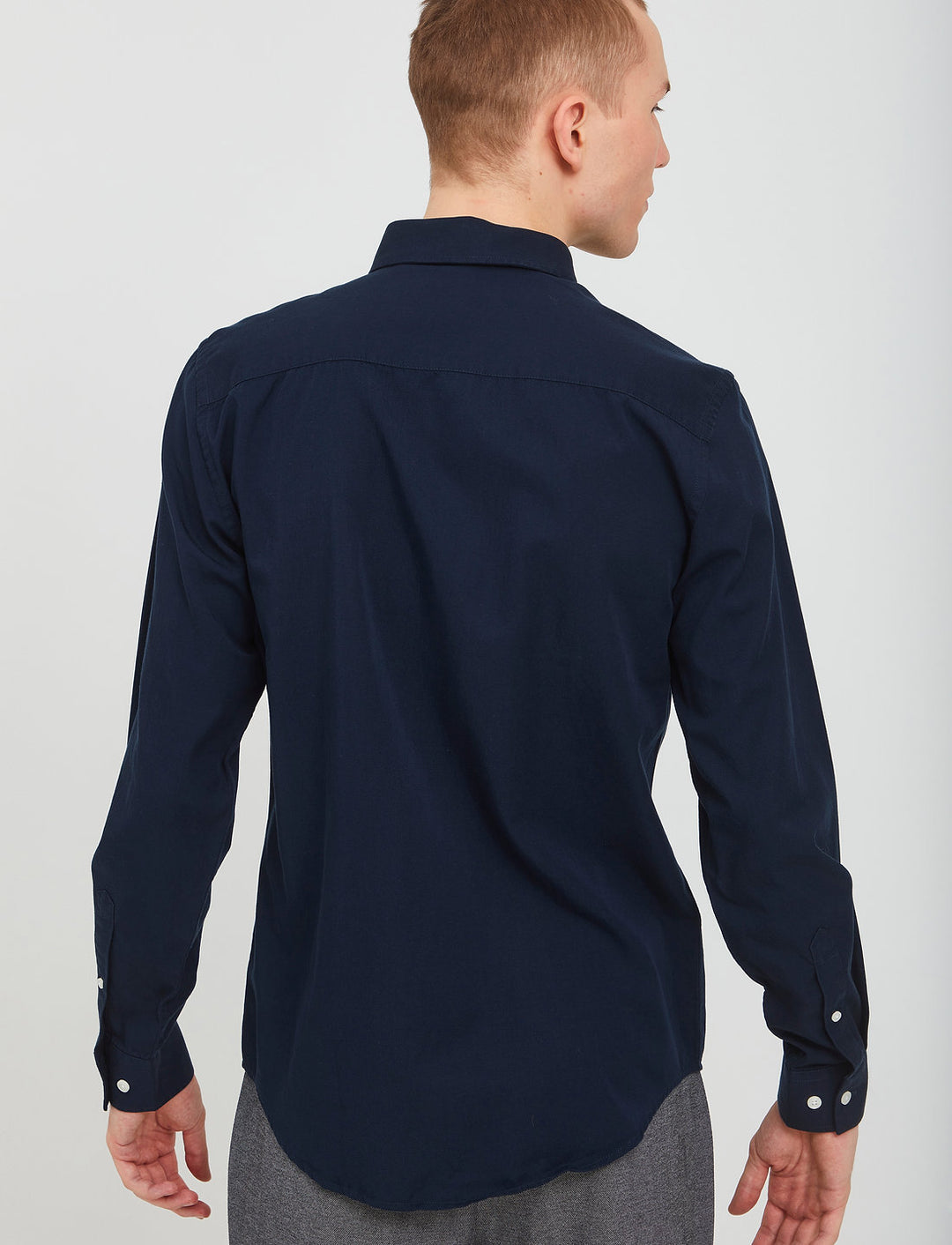 CFANTON BD LS LYOCELL SHIRT "NAVY BLAZER"