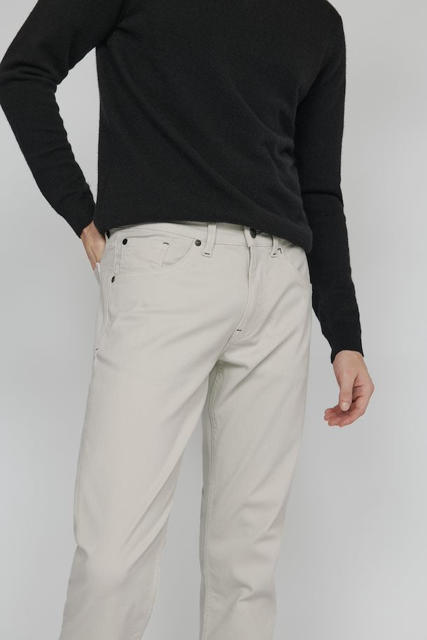 Matinique Pete Trousers - Lunar Rock