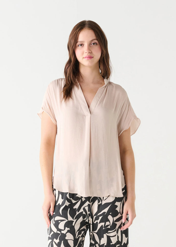 SHORT SLEEVE SATIN TOP