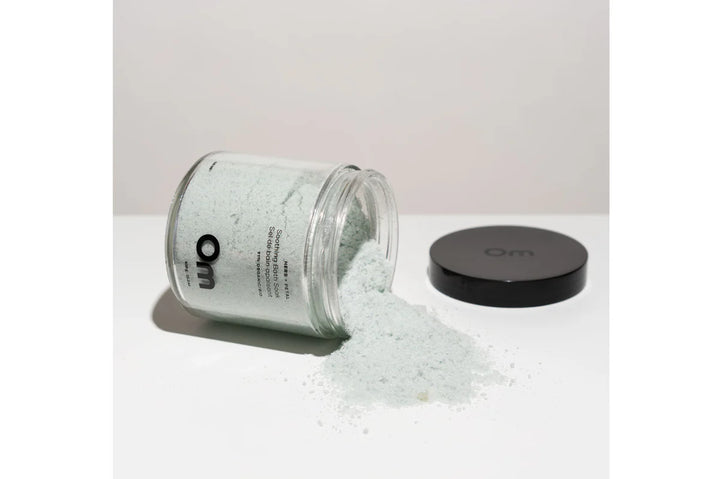 HERB + PETAL SOOTHING BATH SOAK 630G