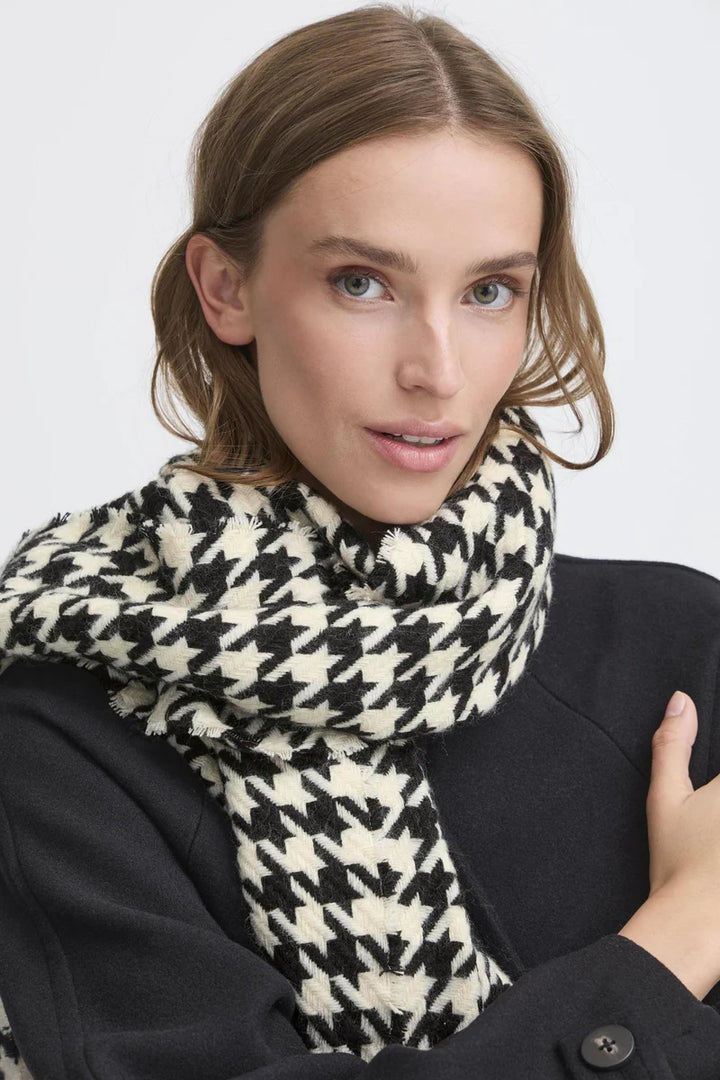 IAVANJA SCARF "BLACK"