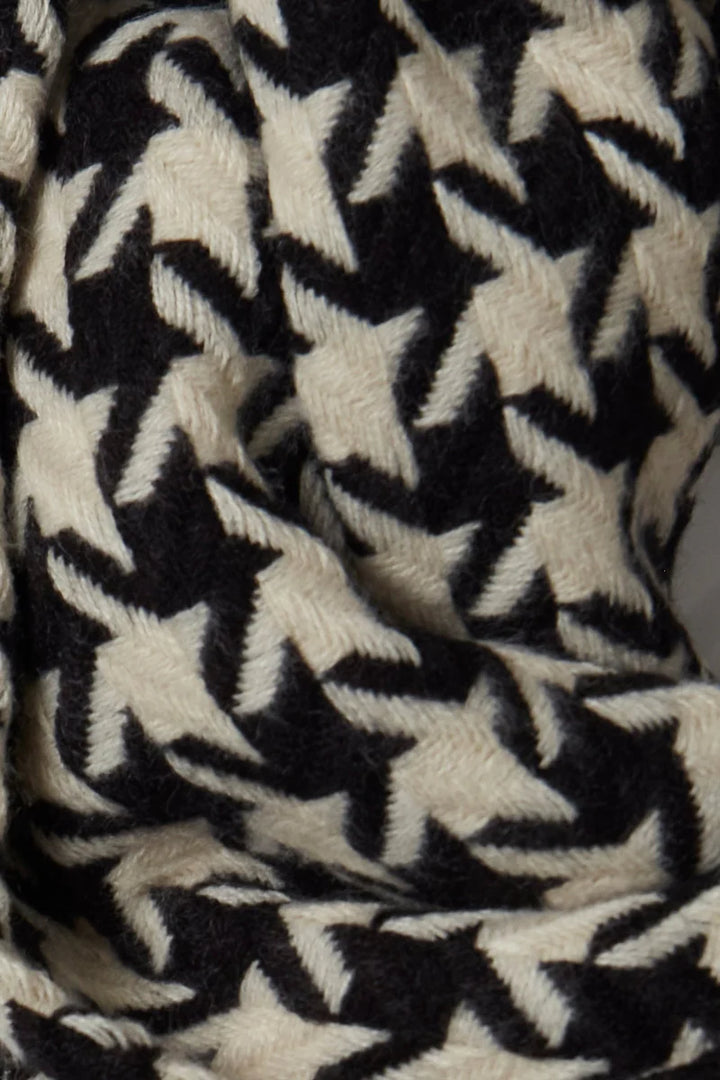 IAVANJA SCARF "BLACK"