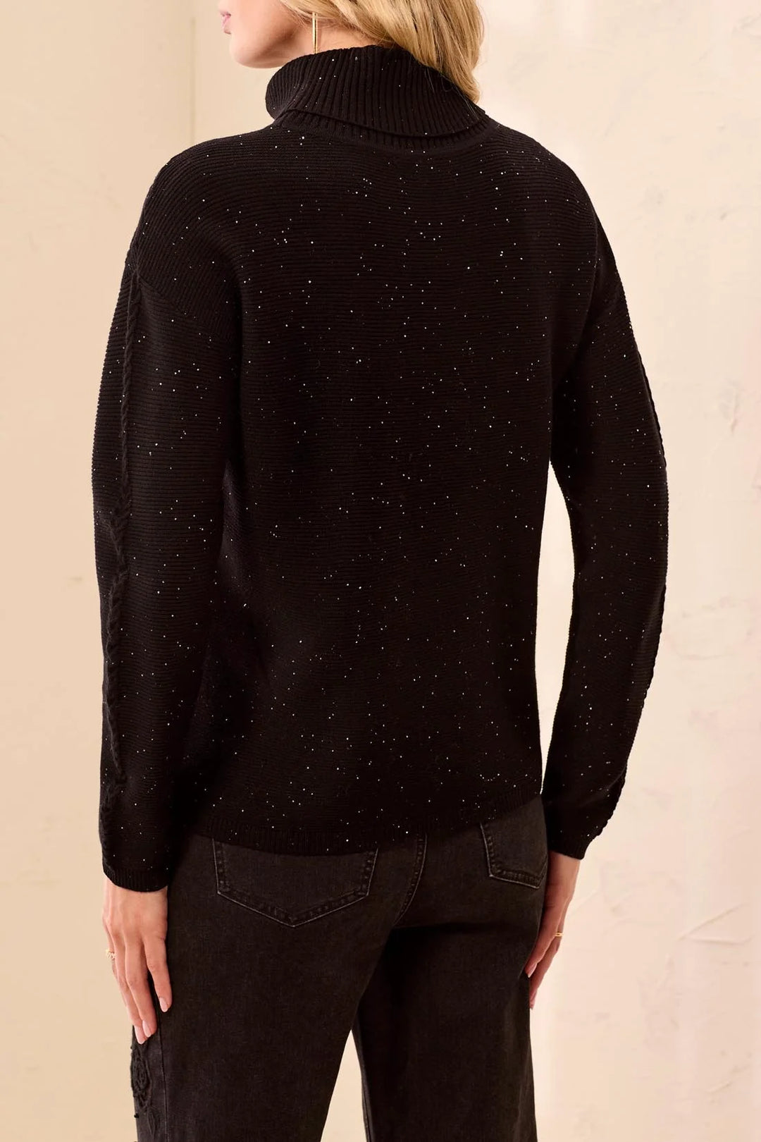 T-NECK CABLE STITCH SWEATER "BLACK"