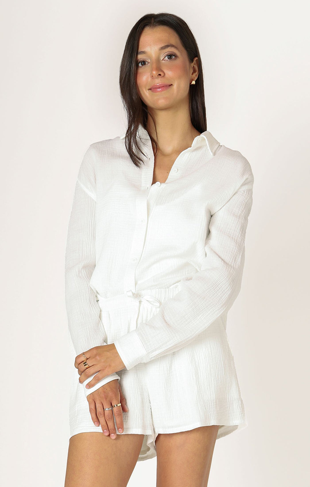 LS TEXTURED BUTTON-UP BLOUSE "OFF-WHITE"