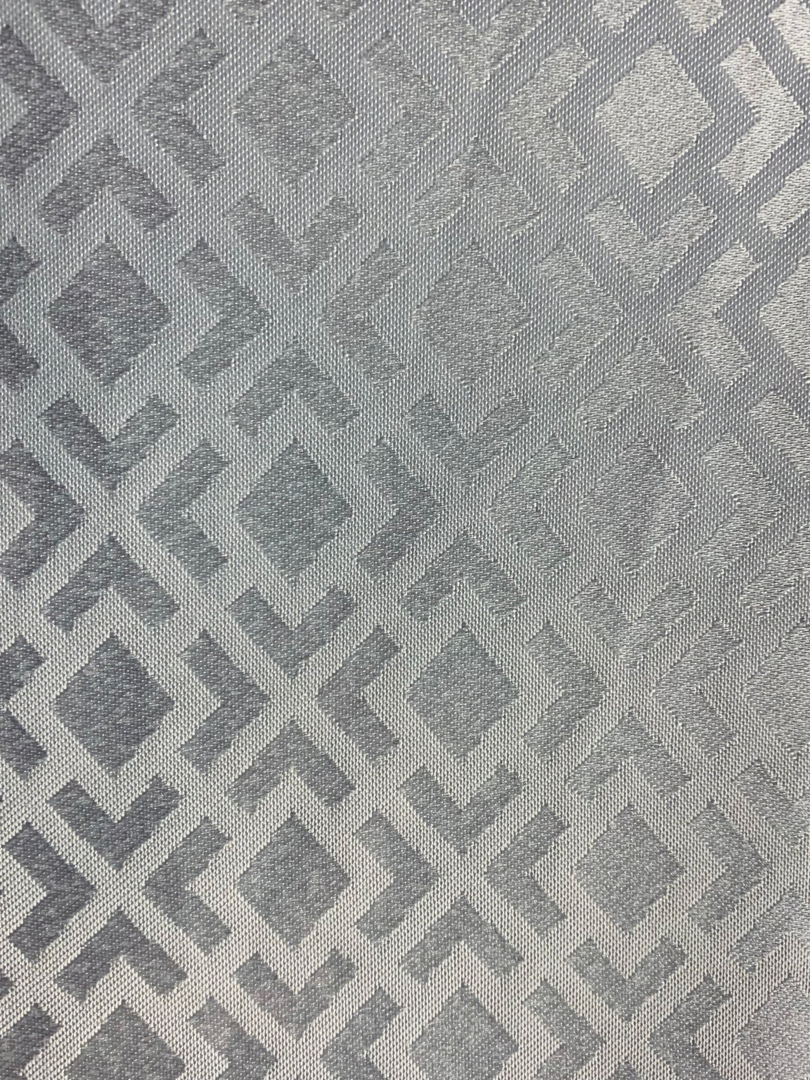 JACQUARD QUAD WHITE TABLECLOTH 137X182CM